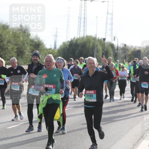 03.10.2024 - Köhlbrandbrückenlauf Fuchs,  Jonas http://msf.ph/oto/7186965 03.10.2024 09:21:22 Position 3 3478, 2378, 3675, 3310, 98, 3169 meine-sportfotos.de