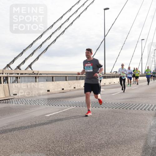 03.10.2024 - Köhlbrandbrückenlauf Matties Gatica Varas http://msf.ph/oto/7187041 03.10.2024 09:26:11 Position 2 1279 meine-sportfotos.de