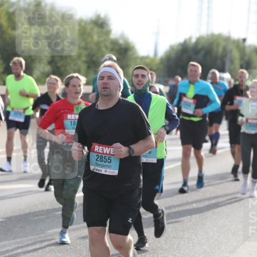 03.10.2024 - Köhlbrandbrückenlauf Fuchs,  Jonas http://msf.ph/oto/7187131 03.10.2024 09:21:29 Position 3 3633, 18, 2855 meine-sportfotos.de