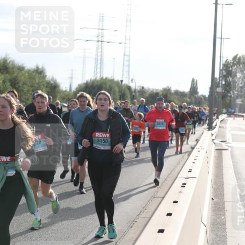 03.10.2024 - Köhlbrandbrückenlauf Fuchs,  Jonas http://msf.ph/oto/7187409 03.10.2024 09:21:47 Position 3 3157, 370, 3150, 3274 meine-sportfotos.de