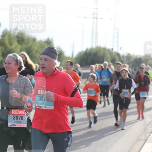 03.10.2024 - Köhlbrandbrückenlauf Fuchs,  Jonas http://msf.ph/oto/7187441 03.10.2024 09:21:50 Position 3 3070, 327, 11111 meine-sportfotos.de