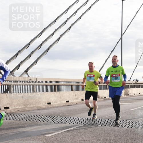 03.10.2024 - Köhlbrandbrückenlauf Matties Gatica Varas http://msf.ph/oto/7187520 03.10.2024 09:26:16 Position 2 1602, 1561, 1878, 2311 meine-sportfotos.de