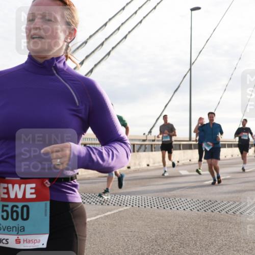 03.10.2024 - Köhlbrandbrückenlauf Matties Gatica Varas http://msf.ph/oto/7187851 03.10.2024 09:26:21 Position 2 1560 meine-sportfotos.de