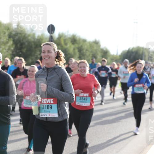 03.10.2024 - Köhlbrandbrückenlauf Fuchs,  Jonas http://msf.ph/oto/7187883 03.10.2024 09:22:47 Position 3 36, 355, 3109, 3549 meine-sportfotos.de