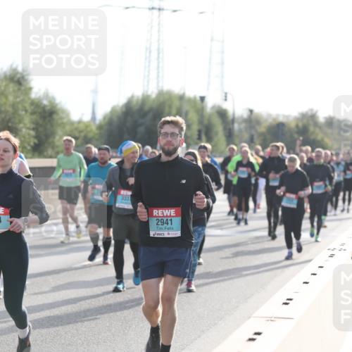 03.10.2024 - Köhlbrandbrückenlauf Fuchs,  Jonas http://msf.ph/oto/7188774 03.10.2024 09:23:13 Position 3 2884, 333, 2941 meine-sportfotos.de