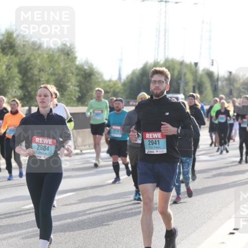 03.10.2024 - Köhlbrandbrückenlauf Fuchs,  Jonas http://msf.ph/oto/7188837 03.10.2024 09:23:13 Position 3 2884, 2378, 2941 meine-sportfotos.de