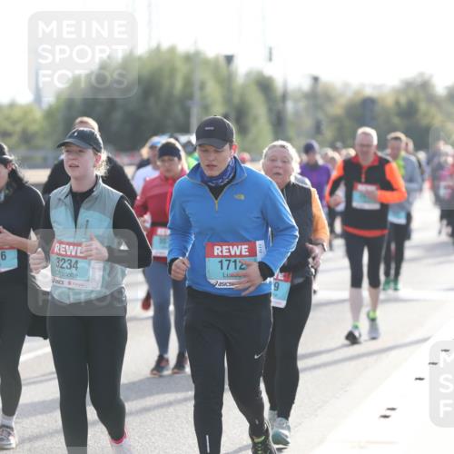 03.10.2024 - Köhlbrandbrückenlauf Fuchs,  Jonas http://msf.ph/oto/7189512 03.10.2024 09:23:27 Position 3 2165, 3426, 3234, 1712, 9 meine-sportfotos.de