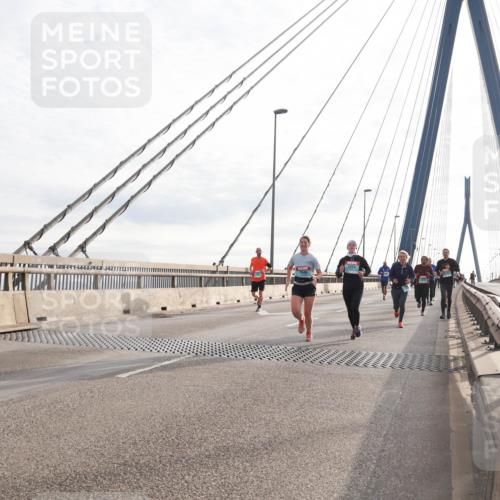 03.10.2024 - Köhlbrandbrückenlauf Matties Gatica Varas http://msf.ph/oto/7189522 03.10.2024 09:26:47 Position 2  meine-sportfotos.de