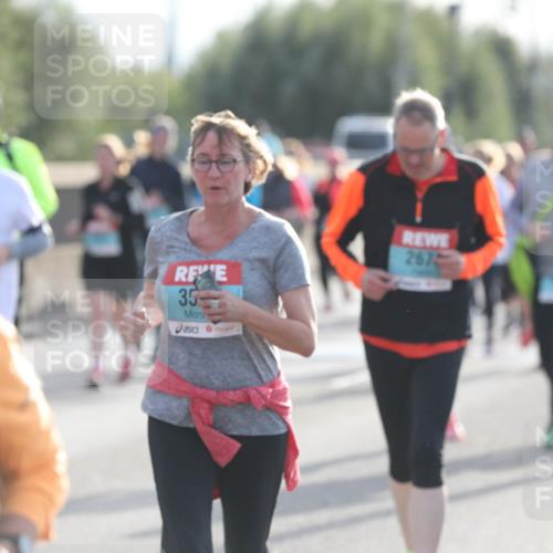 03.10.2024 - Köhlbrandbrückenlauf Fuchs,  Jonas http://msf.ph/oto/7189663 03.10.2024 09:23:32 Position 3 35, 267 meine-sportfotos.de