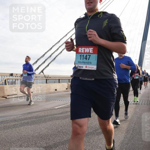 03.10.2024 - Köhlbrandbrückenlauf Matties Gatica Varas http://msf.ph/oto/7190024 03.10.2024 09:26:54 Position 2 1147 meine-sportfotos.de