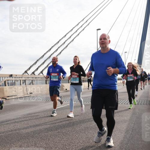 03.10.2024 - Köhlbrandbrückenlauf Matties Gatica Varas http://msf.ph/oto/7190041 03.10.2024 09:26:54 Position 2 1678, 1842, 1843, 1954 meine-sportfotos.de