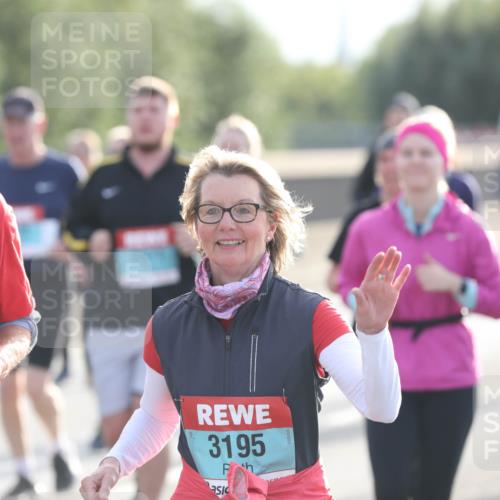 03.10.2024 - Köhlbrandbrückenlauf Fuchs,  Jonas http://msf.ph/oto/7190054 03.10.2024 09:23:44 Position 3 3270, 3195 meine-sportfotos.de