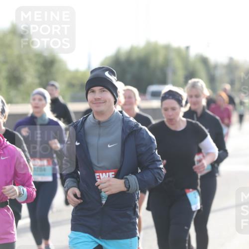 03.10.2024 - Köhlbrandbrückenlauf Fuchs,  Jonas http://msf.ph/oto/7190235 03.10.2024 09:23:46 Position 3  meine-sportfotos.de