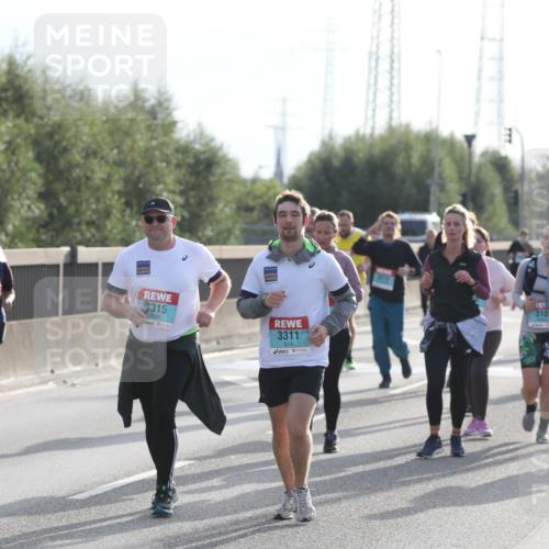 03.10.2024 - Köhlbrandbrückenlauf Fuchs,  Jonas http://msf.ph/oto/7190751 03.10.2024 09:24:18 Position 3 3118, 2815, 315, 3311, 3099, 3103 meine-sportfotos.de