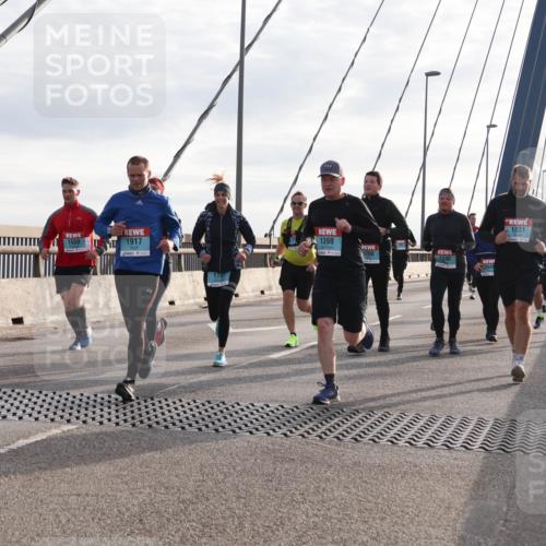 03.10.2024 - Köhlbrandbrückenlauf Matties Gatica Varas http://msf.ph/oto/7190866 03.10.2024 09:27:09 Position 2 1559, 1917, 1398, 1590, 1831 meine-sportfotos.de