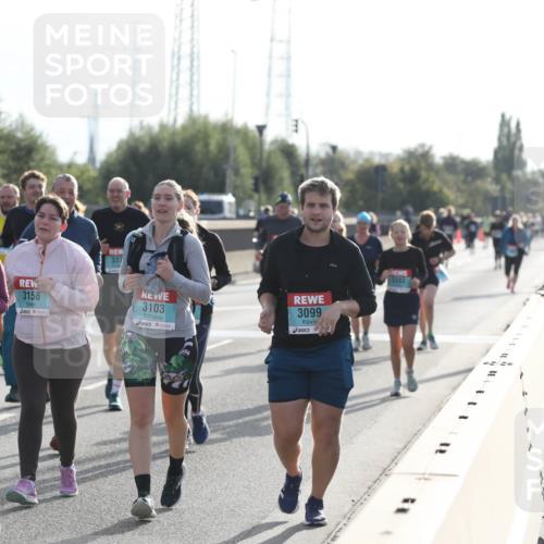 03.10.2024 - Köhlbrandbrückenlauf Fuchs,  Jonas http://msf.ph/oto/7190946 03.10.2024 09:24:23 Position 3 337, 3158, 3103, 3099 meine-sportfotos.de