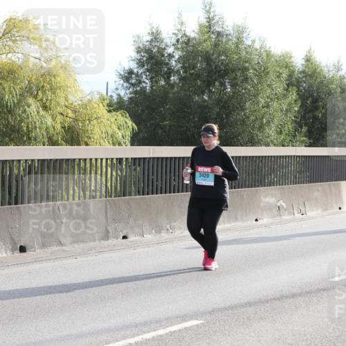 03.10.2024 - Köhlbrandbrückenlauf Fuchs,  Jonas http://msf.ph/oto/7191258 03.10.2024 09:24:42 Position 3 3420, 3212 meine-sportfotos.de