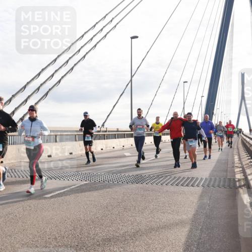 03.10.2024 - Köhlbrandbrückenlauf Matties Gatica Varas http://msf.ph/oto/7191610 03.10.2024 09:27:19 Position 2 1587 meine-sportfotos.de