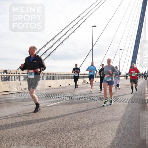 03.10.2024 - Köhlbrandbrückenlauf Matties Gatica Varas http://msf.ph/oto/7191986 03.10.2024 09:27:23 Position 2 1446, 2098, 1479 meine-sportfotos.de