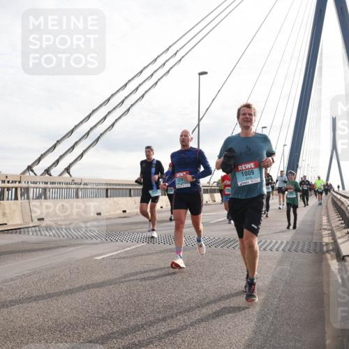 03.10.2024 - Köhlbrandbrückenlauf Matties Gatica Varas http://msf.ph/oto/7192812 03.10.2024 09:27:34 Position 2 129, 1009 meine-sportfotos.de