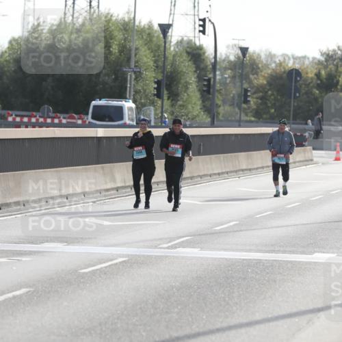 03.10.2024 - Köhlbrandbrückenlauf Fuchs,  Jonas http://msf.ph/oto/7192858 03.10.2024 09:26:01 Position 3 3585, 3588, 3473, 3604 meine-sportfotos.de