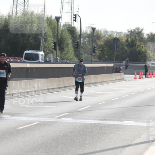03.10.2024 - Köhlbrandbrückenlauf Fuchs,  Jonas http://msf.ph/oto/7192957 03.10.2024 09:26:06 Position 3 3588, 3585, 3473 meine-sportfotos.de