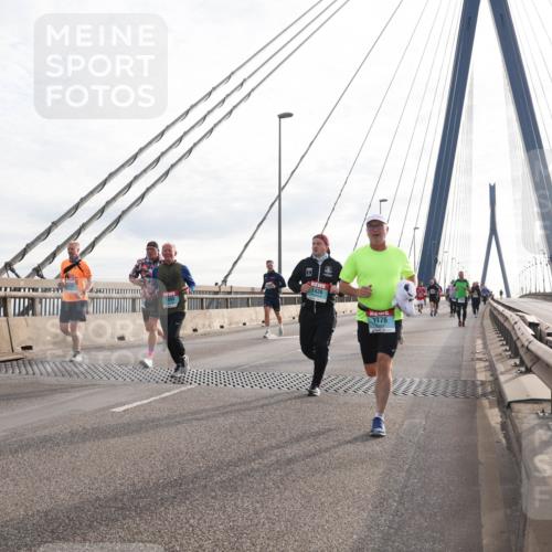 03.10.2024 - Köhlbrandbrückenlauf Matties Gatica Varas http://msf.ph/oto/7193331 03.10.2024 09:27:40 Position 2 1838, 1436, 1776 meine-sportfotos.de