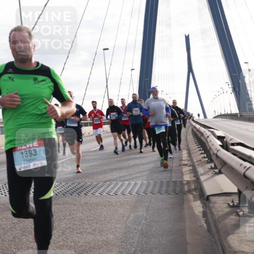 03.10.2024 - Köhlbrandbrückenlauf Matties Gatica Varas http://msf.ph/oto/7193712 03.10.2024 09:27:46 Position 2 1393 meine-sportfotos.de