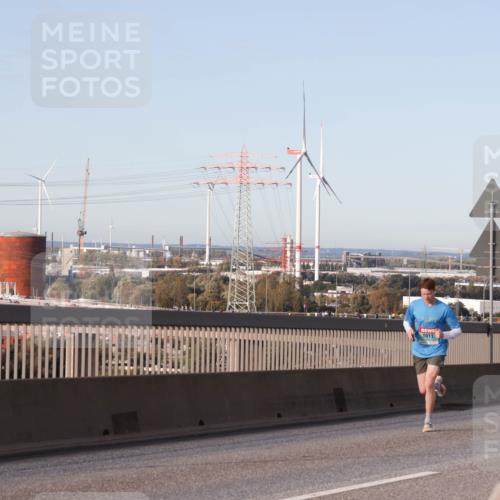 03.10.2024 - Köhlbrandbrückenlauf Matties Gatica Varas http://msf.ph/oto/7194201 03.10.2024 09:27:54 Position 2  meine-sportfotos.de