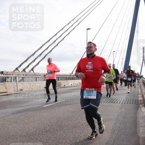 03.10.2024 - Köhlbrandbrückenlauf Matties Gatica Varas http://msf.ph/oto/7194945 03.10.2024 09:28:02 Position 2 1477, 1473 meine-sportfotos.de