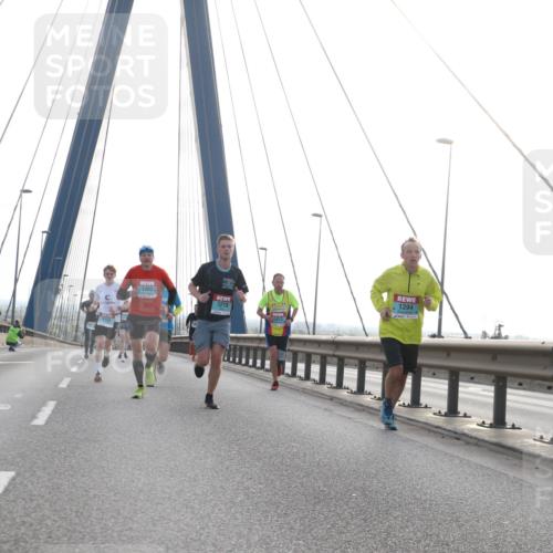 03.10.2024 - Köhlbrandbrückenlauf Jannik Wohlers http://msf.ph/oto/7195387 03.10.2024 09:19:28 Position 1 1203, 1219, 1394 meine-sportfotos.de