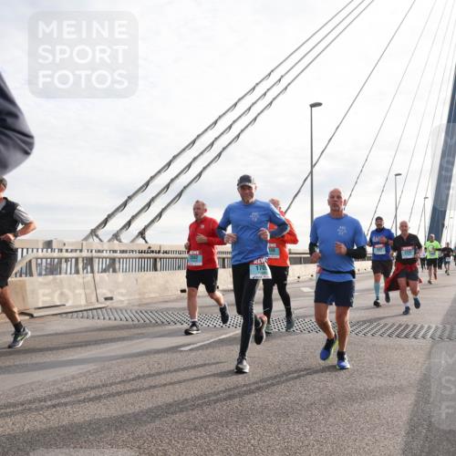 03.10.2024 - Köhlbrandbrückenlauf Matties Gatica Varas http://msf.ph/oto/7195406 03.10.2024 09:28:12 Position 2 2042, 170, 2015, 20, 2233 meine-sportfotos.de