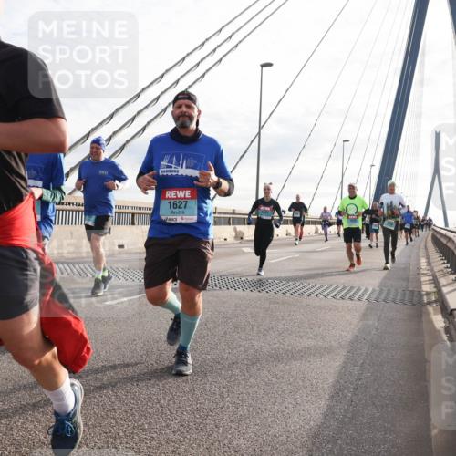 03.10.2024 - Köhlbrandbrückenlauf Matties Gatica Varas http://msf.ph/oto/7195577 03.10.2024 09:28:14 Position 2 24, 1627 meine-sportfotos.de
