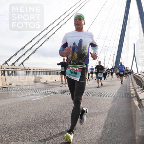 03.10.2024 - Köhlbrandbrückenlauf Matties Gatica Varas http://msf.ph/oto/7195854 03.10.2024 09:28:18 Position 2 1658 meine-sportfotos.de