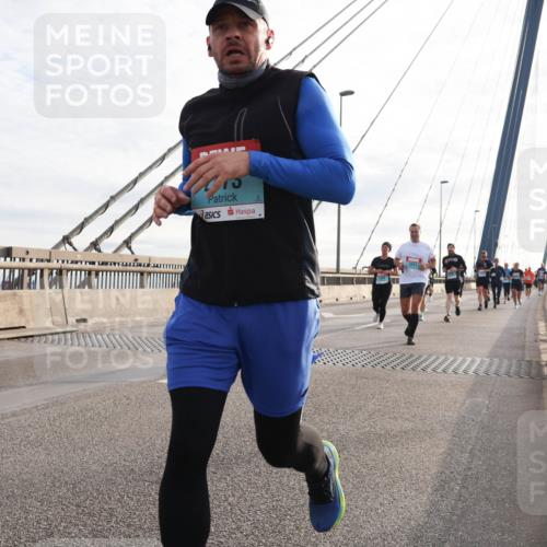 03.10.2024 - Köhlbrandbrückenlauf Matties Gatica Varas http://msf.ph/oto/7196713 03.10.2024 09:28:30 Position 2  meine-sportfotos.de