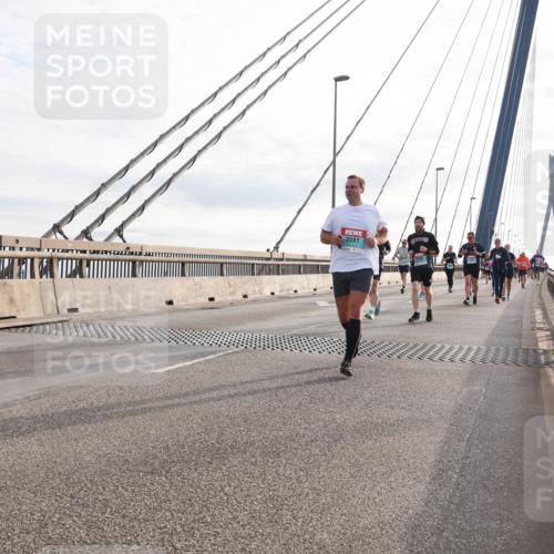 03.10.2024 - Köhlbrandbrückenlauf Matties Gatica Varas http://msf.ph/oto/7196749 03.10.2024 09:28:31 Position 2 3591 meine-sportfotos.de