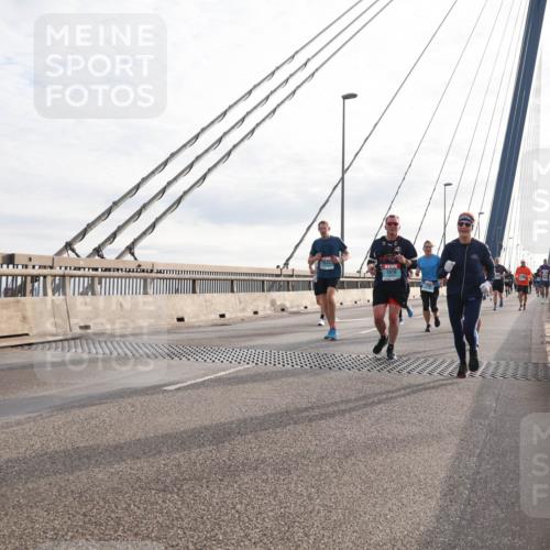 03.10.2024 - Köhlbrandbrückenlauf Matties Gatica Varas http://msf.ph/oto/7196864 03.10.2024 09:28:34 Position 2 1610 meine-sportfotos.de