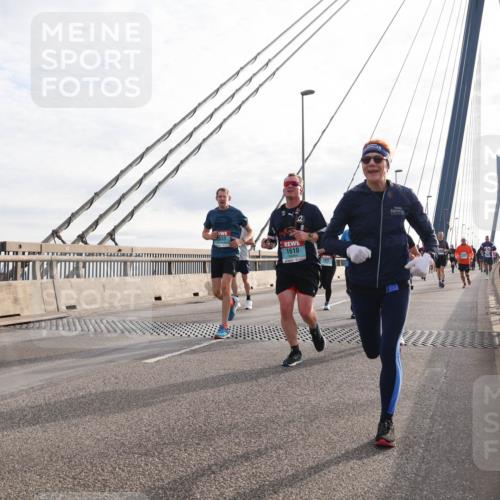03.10.2024 - Köhlbrandbrückenlauf Matties Gatica Varas http://msf.ph/oto/7196901 03.10.2024 09:28:35 Position 2 1610, 2 meine-sportfotos.de