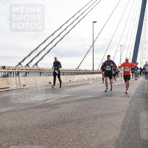 03.10.2024 - Köhlbrandbrückenlauf Matties Gatica Varas http://msf.ph/oto/7197100 03.10.2024 09:28:39 Position 2 1948, 1110 meine-sportfotos.de