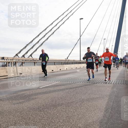 03.10.2024 - Köhlbrandbrückenlauf Matties Gatica Varas http://msf.ph/oto/7197115 03.10.2024 09:28:39 Position 2 1948, 1110, 32 meine-sportfotos.de
