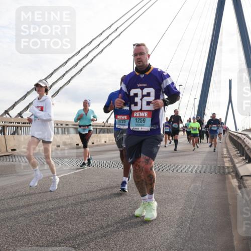 03.10.2024 - Köhlbrandbrückenlauf Matties Gatica Varas http://msf.ph/oto/7197429 03.10.2024 09:28:44 Position 2 1851, 32, 3723, 1259 meine-sportfotos.de