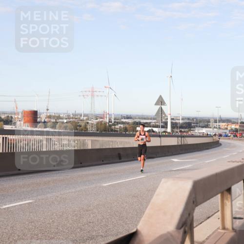 03.10.2024 - Köhlbrandbrückenlauf Matties Gatica Varas http://msf.ph/oto/7198295 03.10.2024 09:29:05 Position 2  meine-sportfotos.de