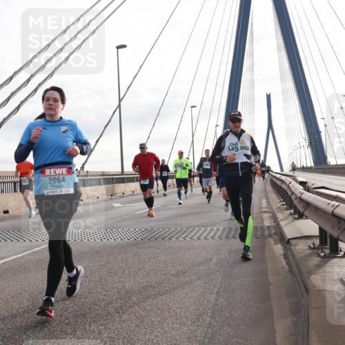 03.10.2024 - Köhlbrandbrückenlauf Matties Gatica Varas http://msf.ph/oto/7198522 03.10.2024 09:29:13 Position 2 2064 meine-sportfotos.de