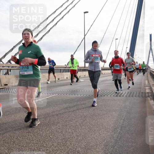 03.10.2024 - Köhlbrandbrückenlauf Matties Gatica Varas http://msf.ph/oto/7199515 03.10.2024 09:29:35 Position 2 2080, 2110, 2526, 2006, 2294 meine-sportfotos.de