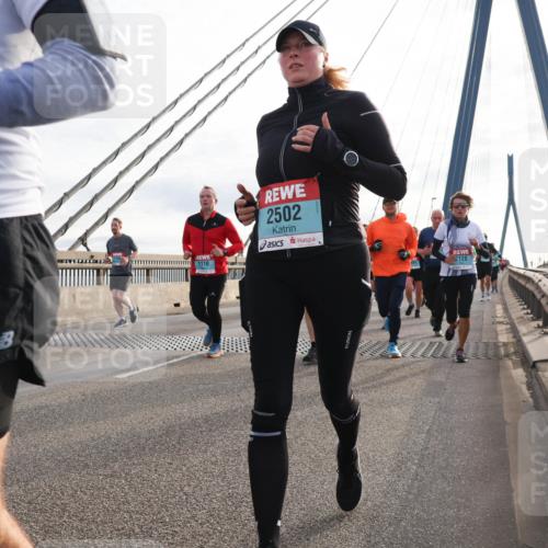 03.10.2024 - Köhlbrandbrückenlauf Matties Gatica Varas http://msf.ph/oto/7199987 03.10.2024 09:29:45 Position 2 1118, 2502, 2128 meine-sportfotos.de