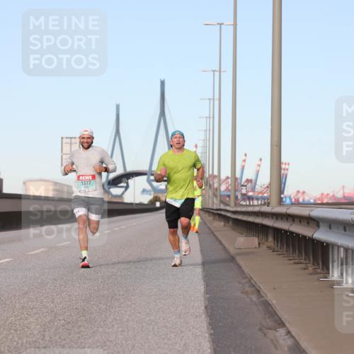 03.10.2024 - Köhlbrandbrückenlauf Fuchs,  Jonas http://msf.ph/oto/7200112 03.10.2024 09:39:08 Position 3 1377 meine-sportfotos.de