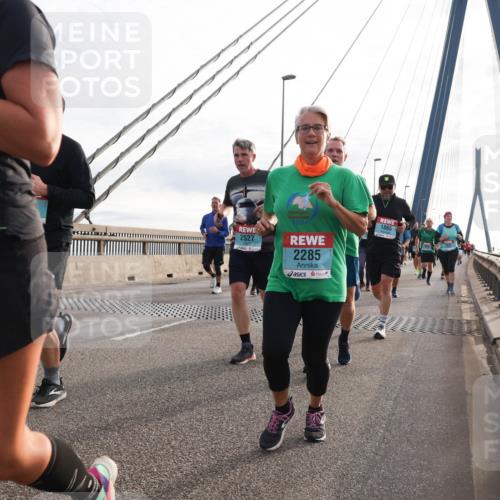 03.10.2024 - Köhlbrandbrückenlauf Matties Gatica Varas http://msf.ph/oto/7200152 03.10.2024 09:29:49 Position 2 3696, 2527, 2024, 2285, 1865 meine-sportfotos.de