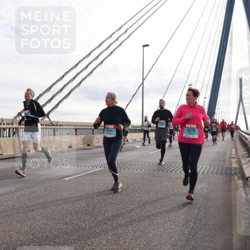 03.10.2024 - Köhlbrandbrückenlauf Matties Gatica Varas http://msf.ph/oto/7200573 03.10.2024 09:30:02 Position 2 2741, 1555, 1570 meine-sportfotos.de