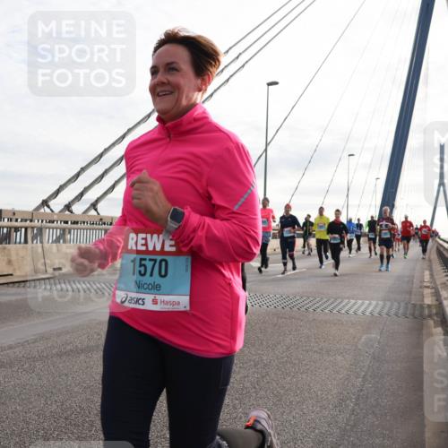 03.10.2024 - Köhlbrandbrückenlauf Matties Gatica Varas http://msf.ph/oto/7200588 03.10.2024 09:30:03 Position 2 1570 meine-sportfotos.de