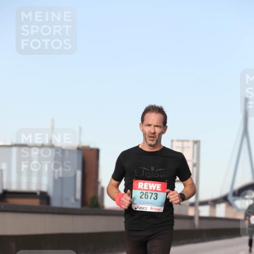 03.10.2024 - Köhlbrandbrückenlauf Fuchs,  Jonas http://msf.ph/oto/7200593 03.10.2024 09:39:30 Position 3 2673 meine-sportfotos.de